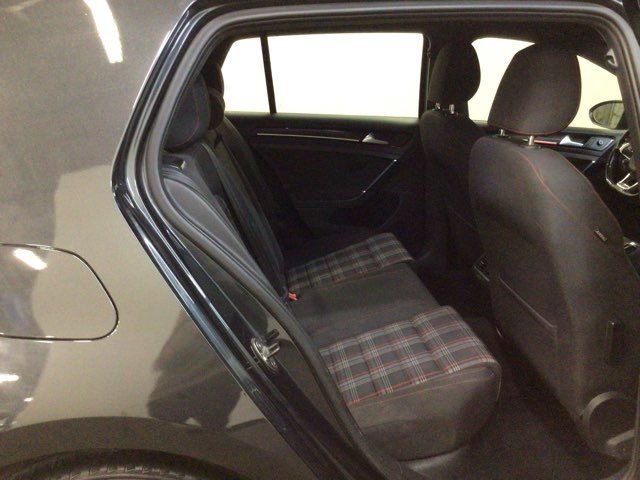 Used 2017 Volkswagen GTI S image 9