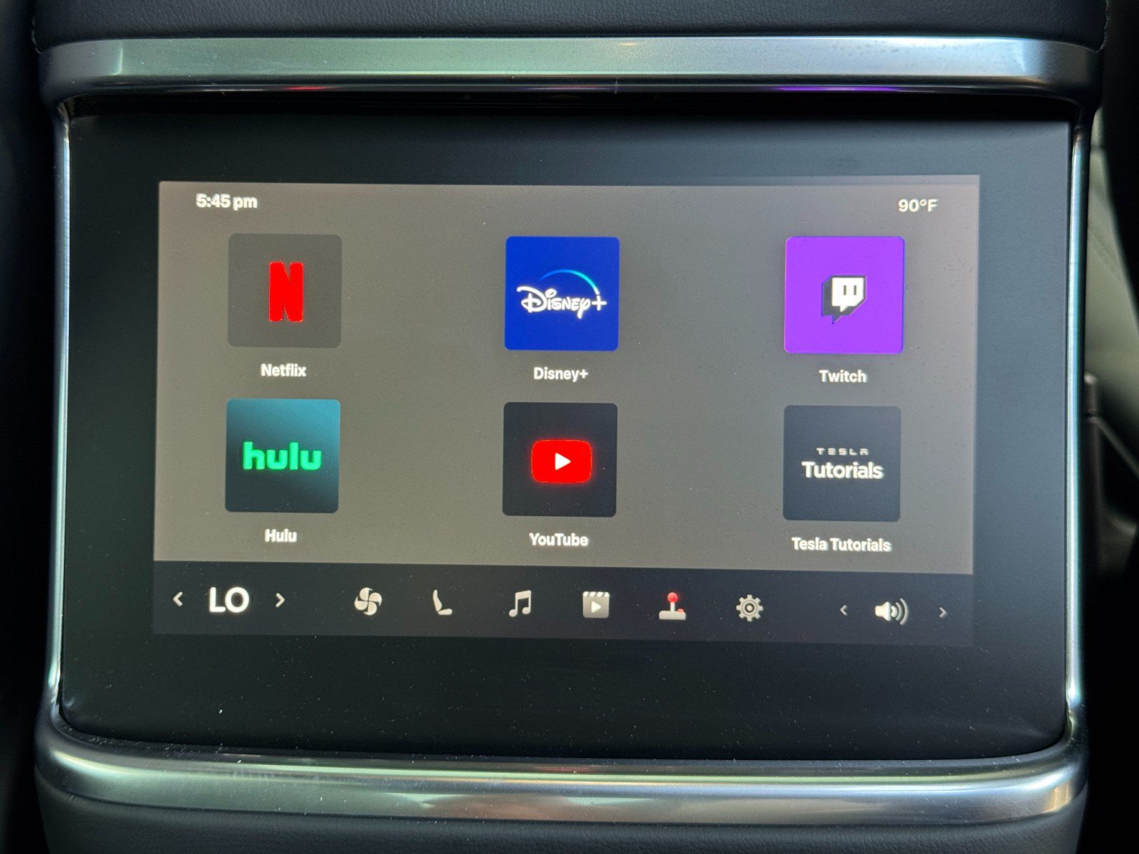 Used 2022 Tesla Model X AWD/4WD image 40
