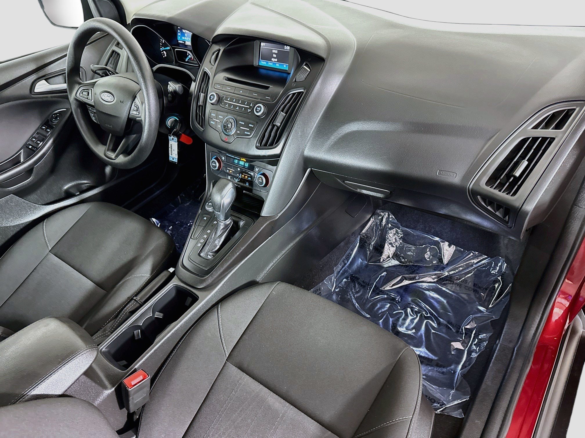 Used 2017 Ford Focus SE FWD image 29