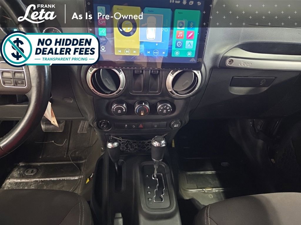 Used 2015 Jeep Wrangler Sahara w/ Connectivity Group AWD/4WD image 11