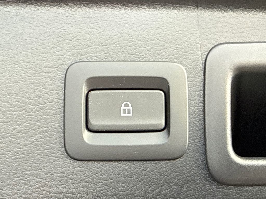 New 2026 MAZDA CX-30 Aire Edition image 19