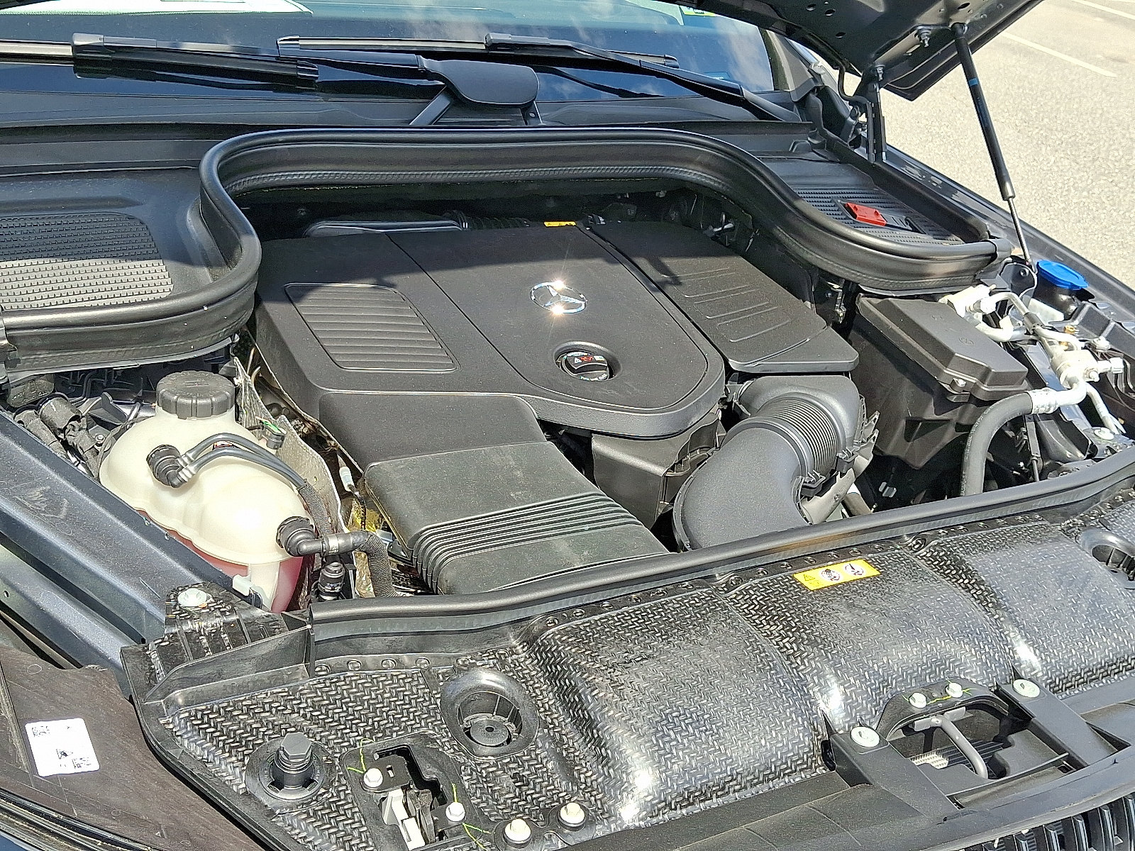 Used 2025 Mercedes-Benz GLE 350 4MATIC image 28