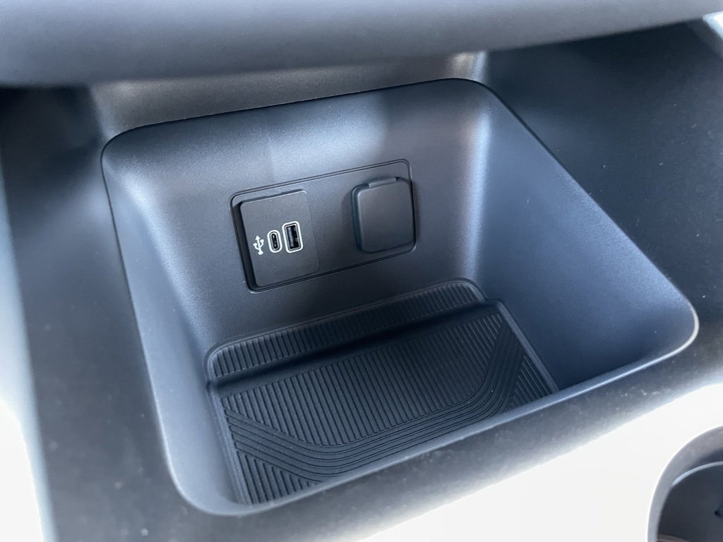 New 2026 Ford Explorer ST-Line w/ ST-Line Street Pack image 14