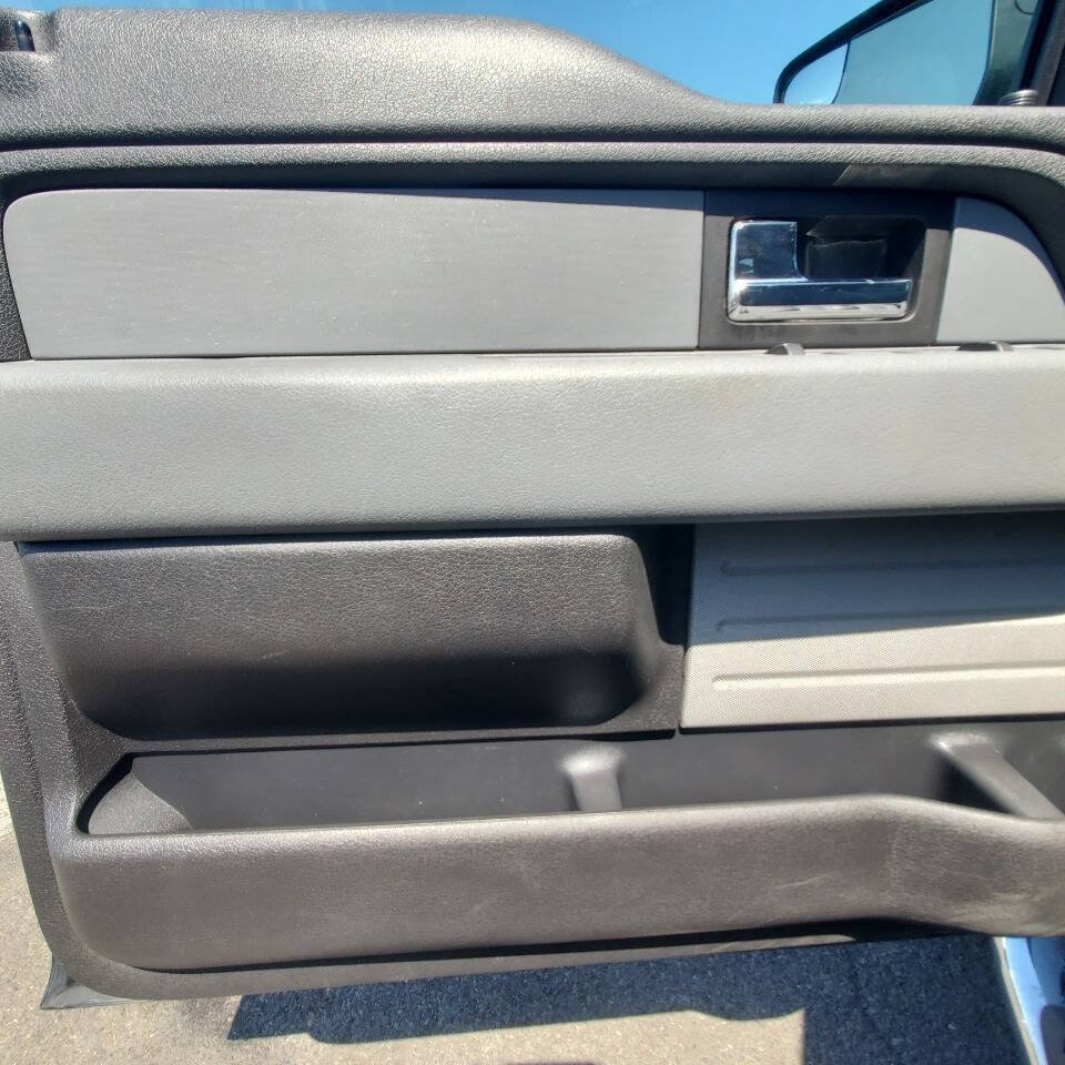 Used 2012 Ford F150 XLT w/ XLT Chrome Pkg AWD/4WD image 15