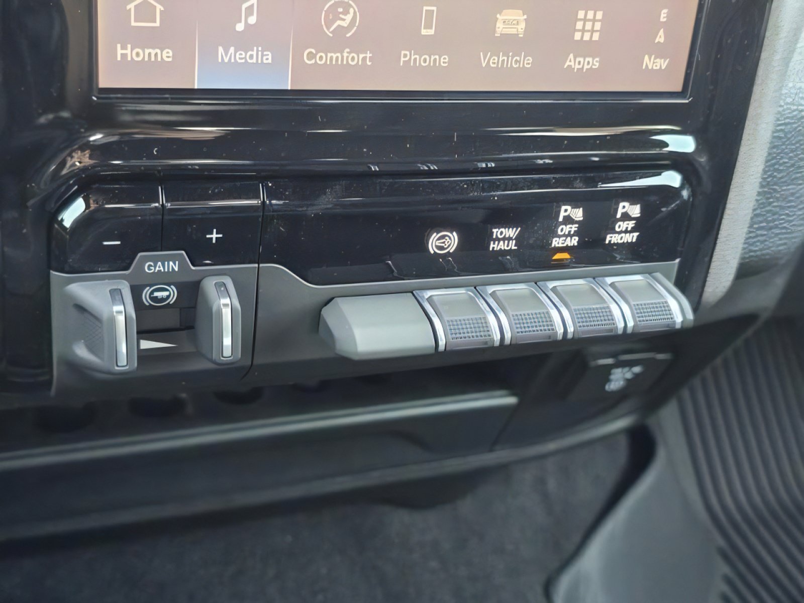 New 2026 RAM 2500 Tradesman AWD/4WD image 21