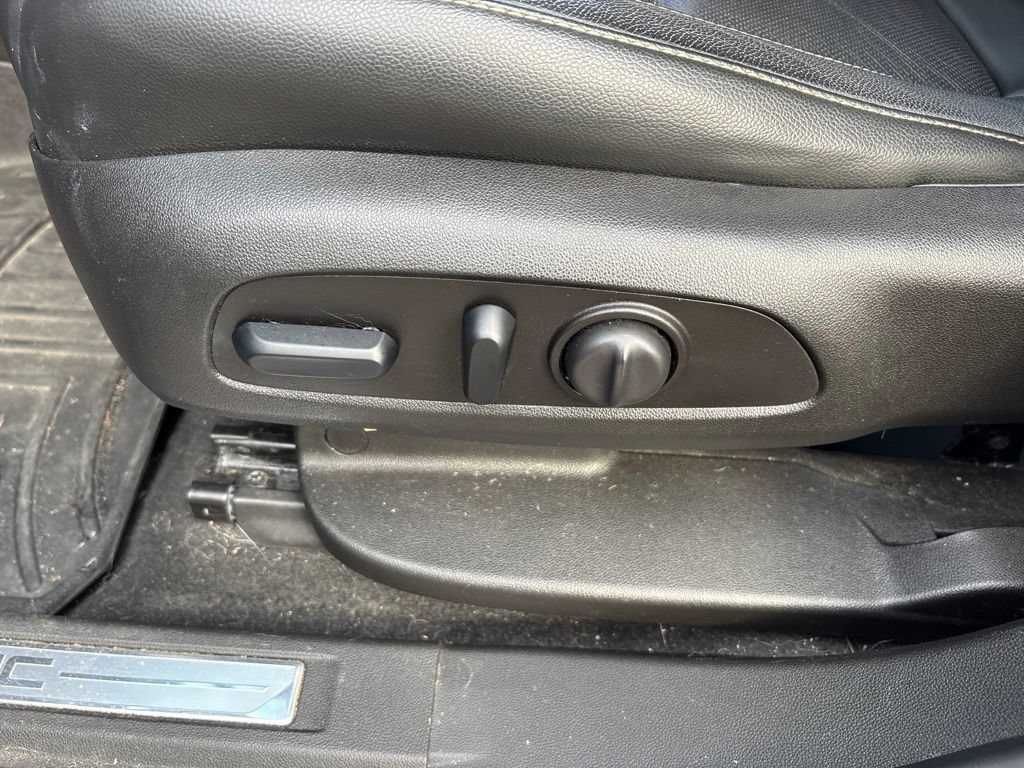 Used 2019 GMC Acadia SLT FWD image 19