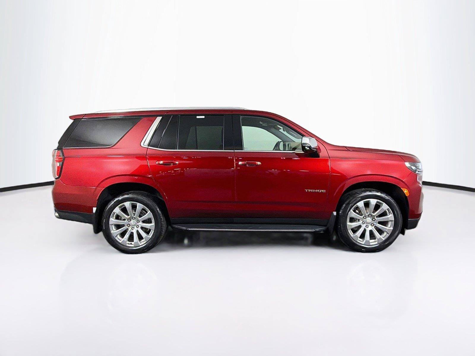 Used 2021 Chevrolet Tahoe Premier w/ Premium Package AWD/4WD image 12