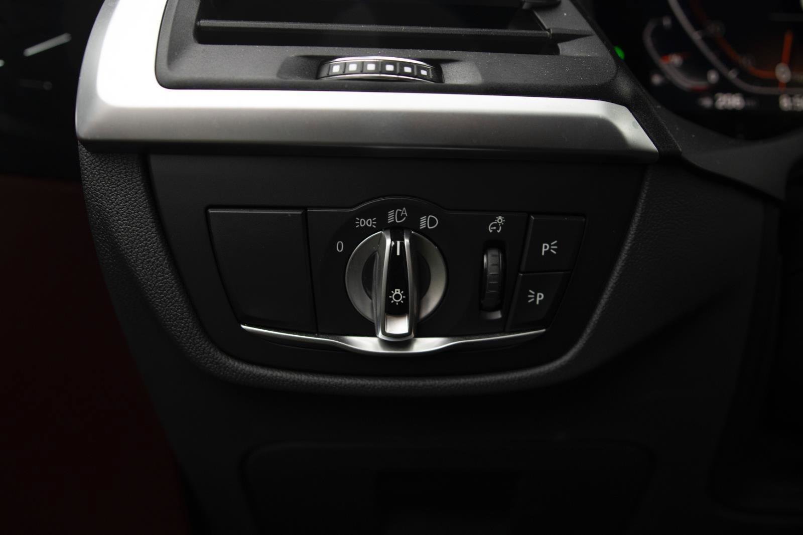 Used 2022 BMW X3 xDrive30i w/ Premium Package 2 (ZPA) image 11