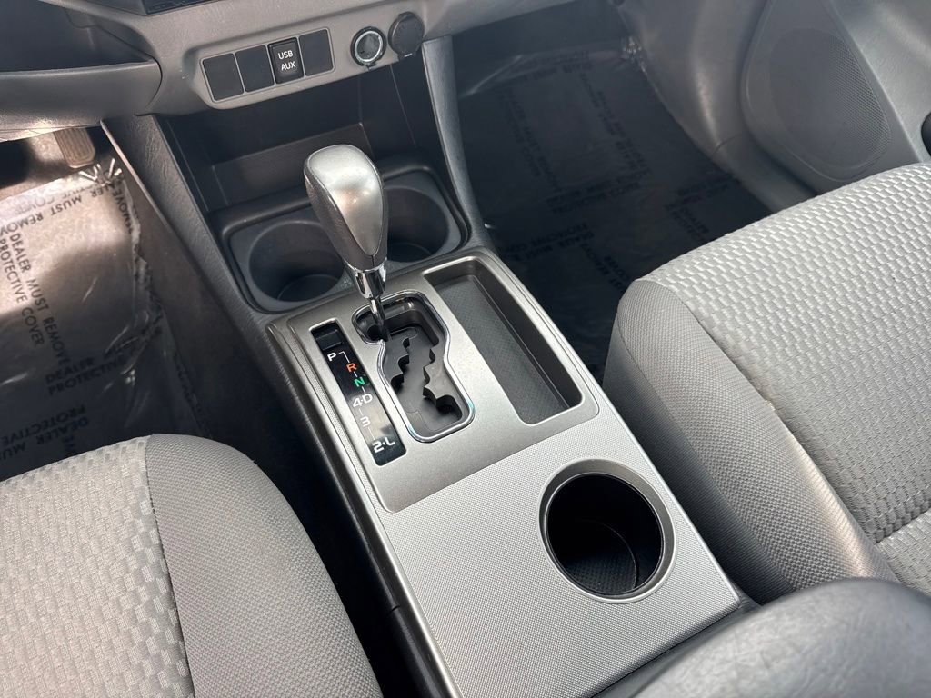 Used 2015 Toyota Tacoma PreRunner w/ SR5 Package image 33