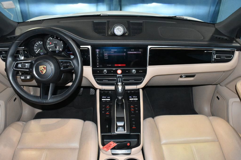Used 2022 Porsche Macan image 9
