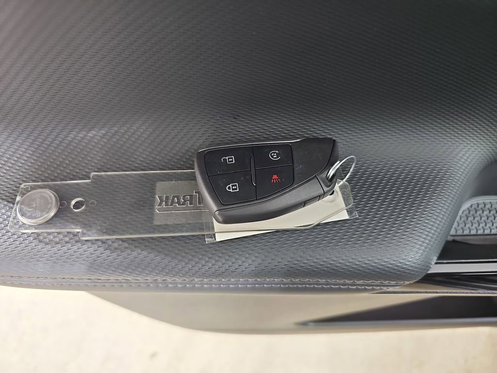 Certified 2025 Chevrolet Equinox LT image 40