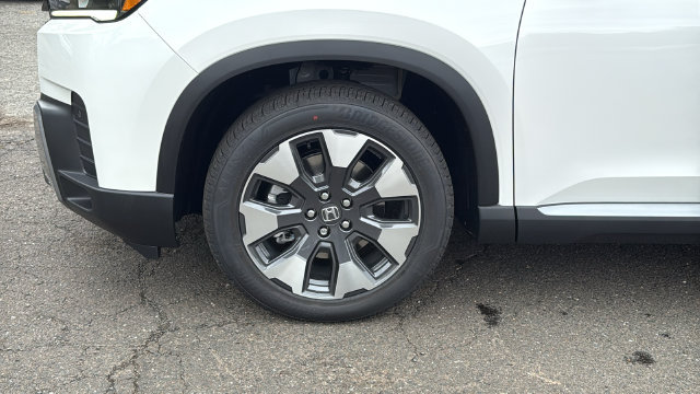 New 2026 Honda Pilot Elite image 8