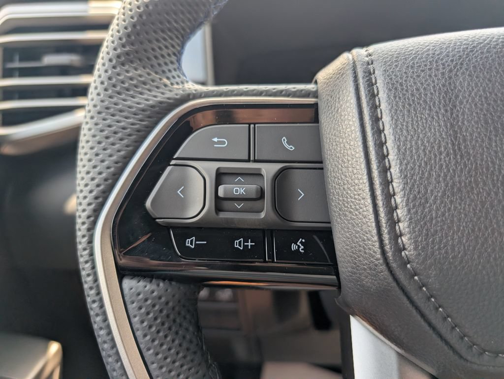 New 2026 Toyota Sequoia Platinum AWD/4WD image 24