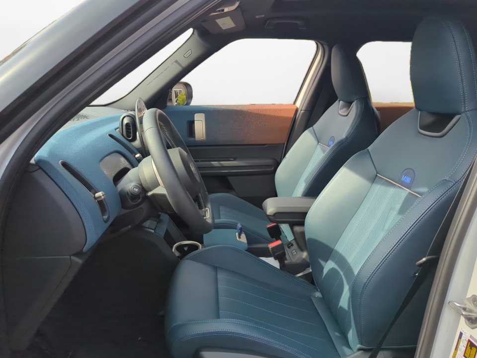 Certified 2025 MINI Cooper Countryman S image 9