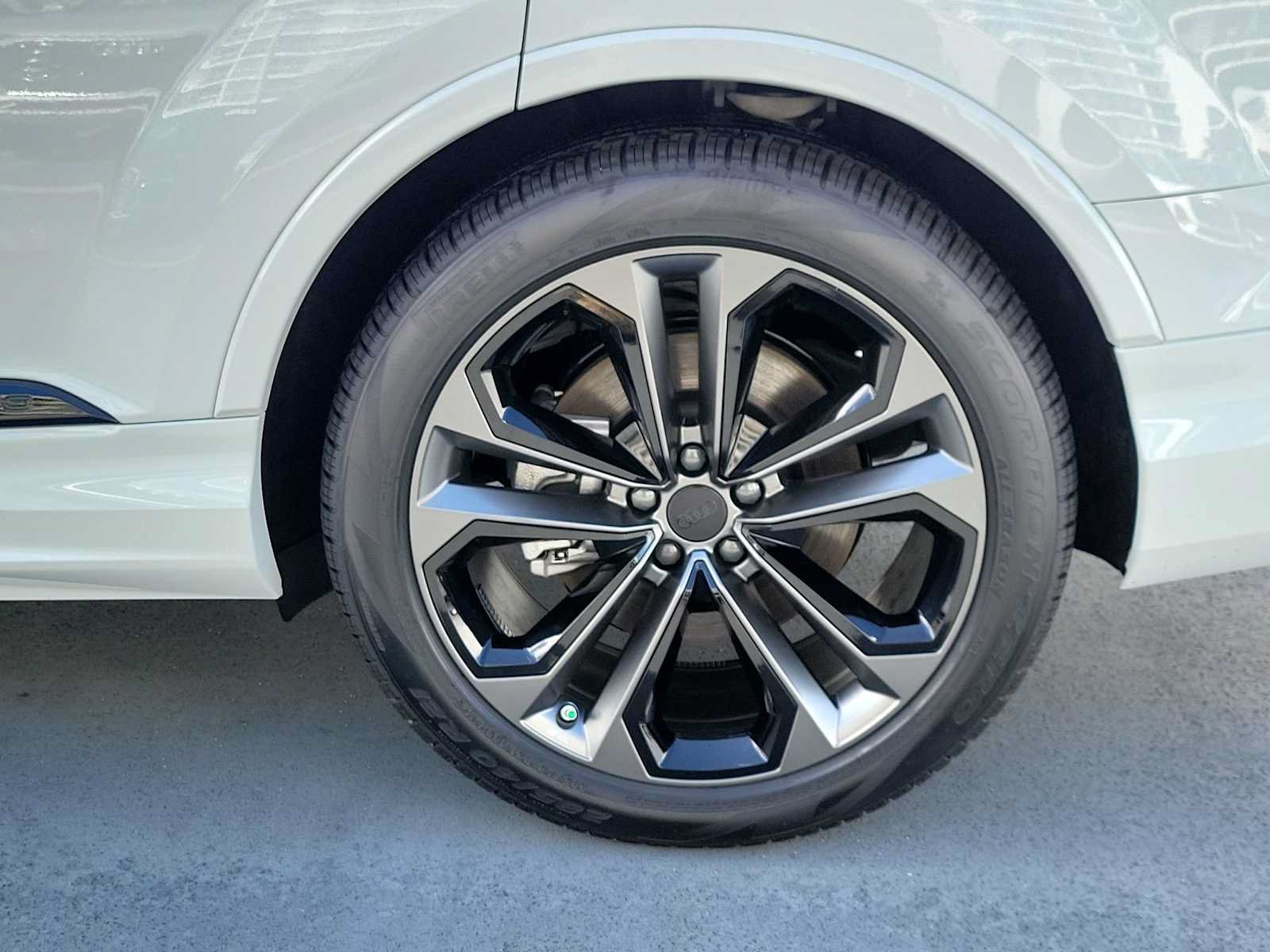 New 2026 Audi Q7 Premium Plus AWD/4WD image 13
