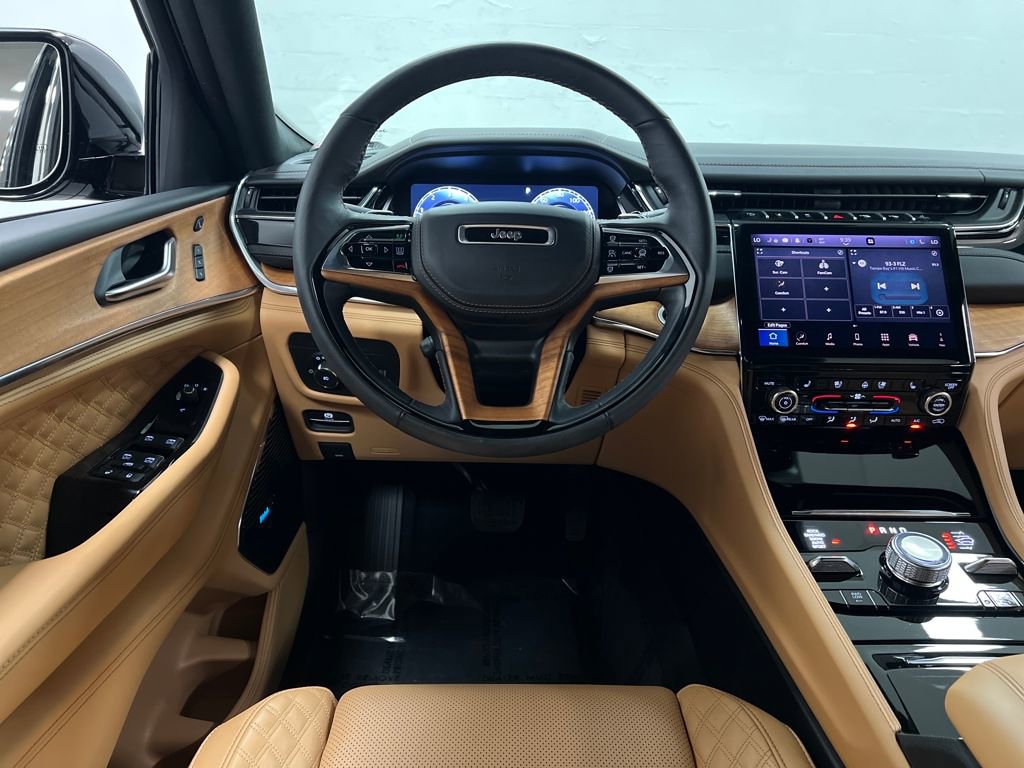 Used 2025 Jeep Grand Cherokee L Summit image 15