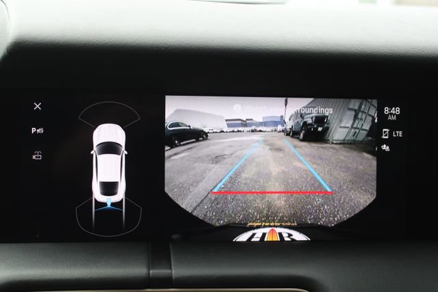 Used 2022 Porsche Taycan 4S image 32