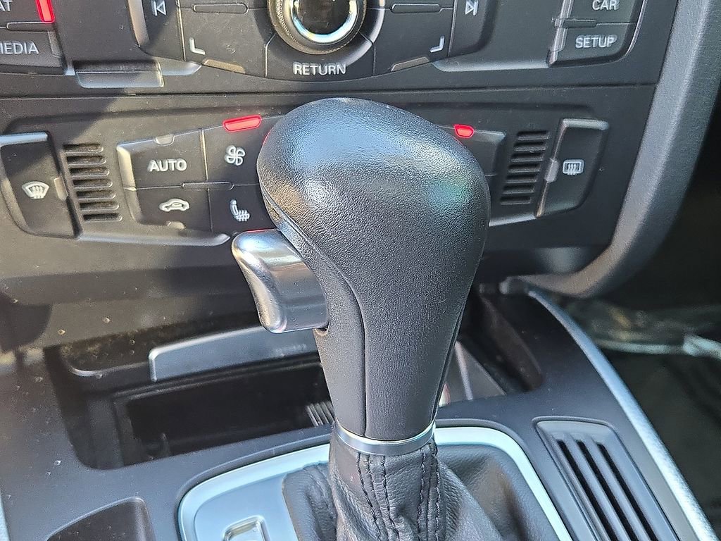 Used 2009 Audi A4 2.0T Premium image 18