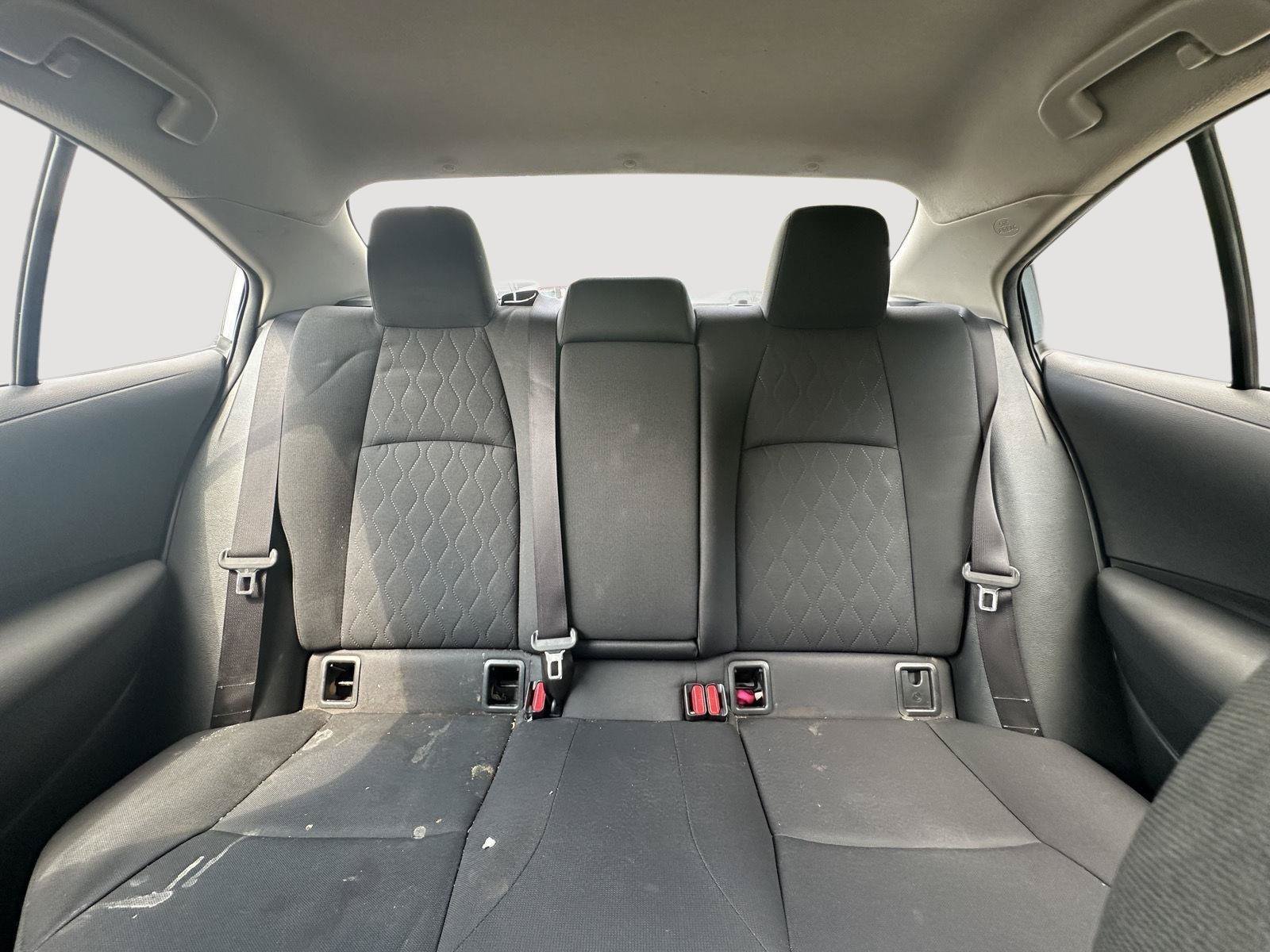 Used 2020 Toyota Corolla LE FWD image 13
