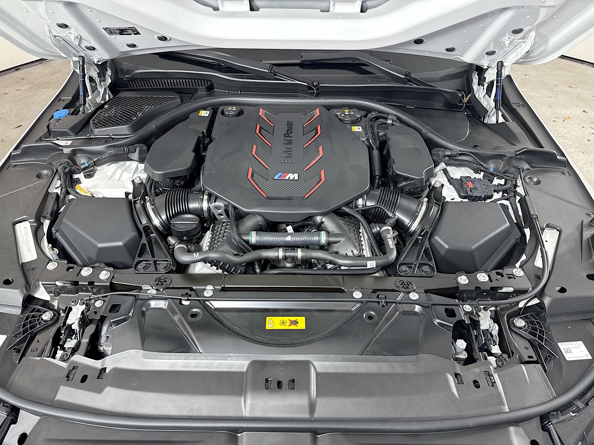 Used 2025 BMW M5 w/ Carbon Package AWD/4WD image 21