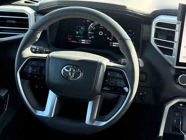 Used 2025 Toyota Tundra Platinum AWD/4WD image 14