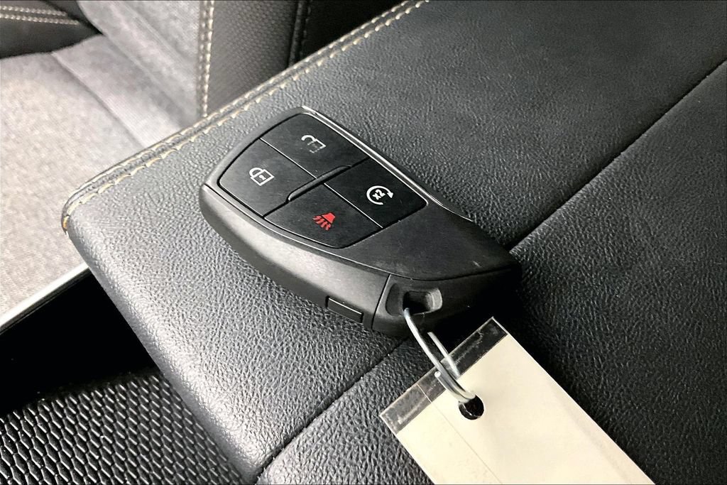 Used 2025 GMC Terrain Elevation FWD image 12