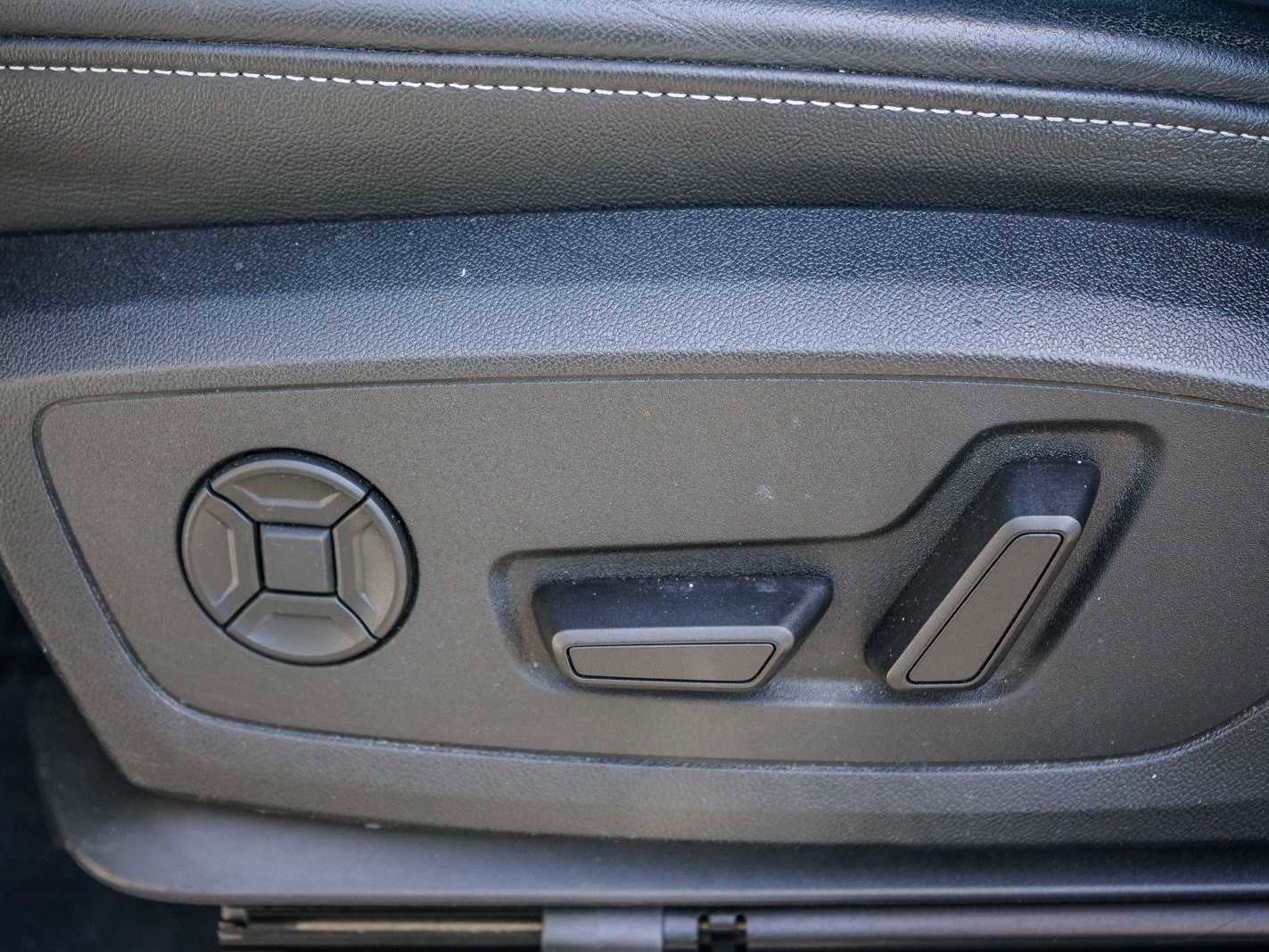 Used 2023 Audi Q4 e-tron Premium Plus w/ Premium Plus image 20