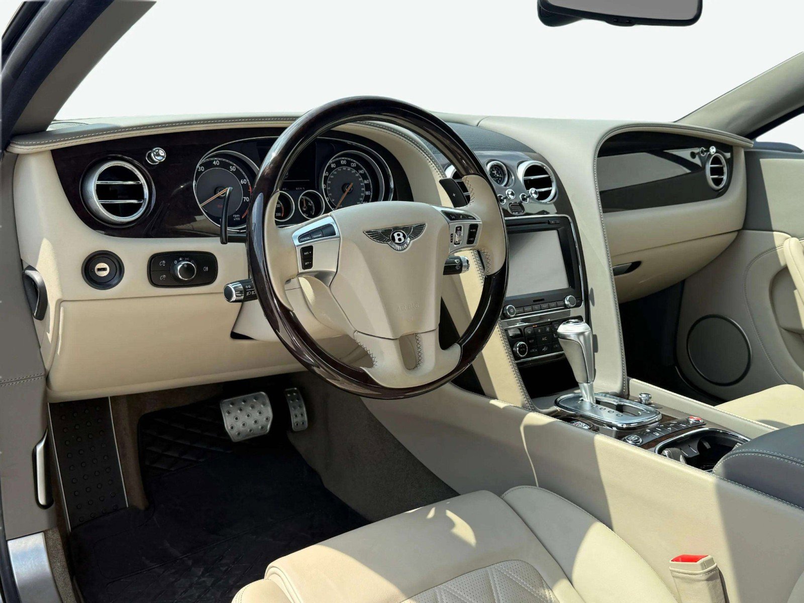 Used 2014 Bentley Continental GT image 6