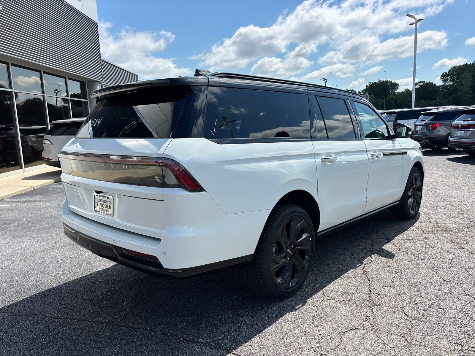 New 2027 Lincoln Navigator L Black Label AWD/4WD image 7