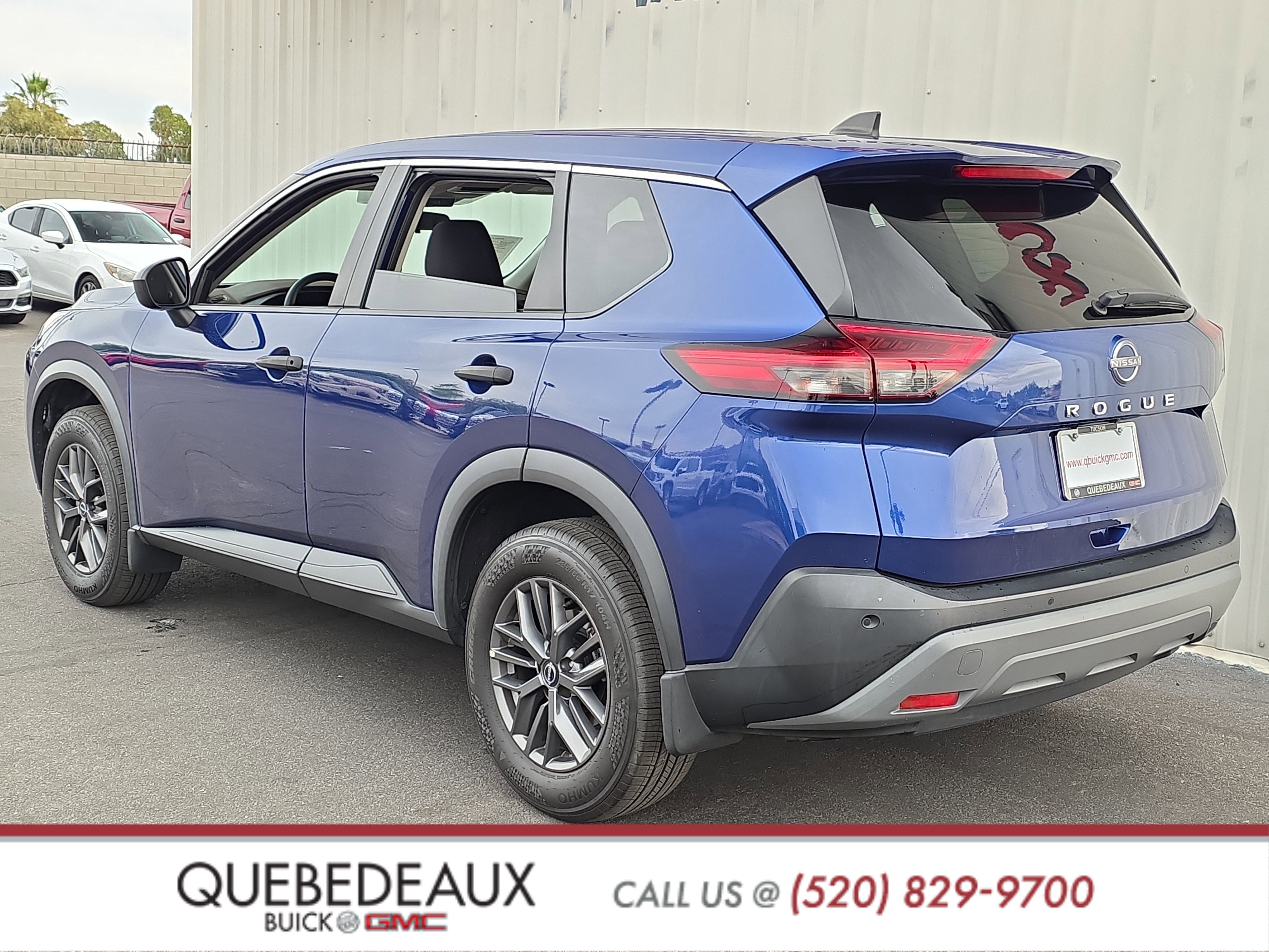 Used 2022 Nissan Rogue S FWD image 5