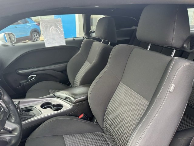 Used 2019 Dodge Challenger GT w/ Driver Convenience Group image 15