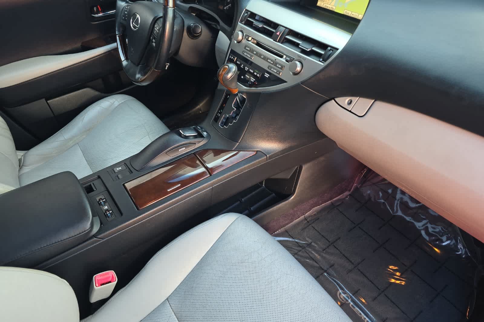 Used 2012 Lexus RX 450h FWD w/ Premium Pkg image 16