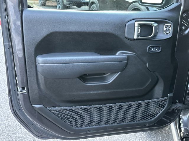 Certified 2025 Jeep Wrangler Unlimited Rubicon 4xe w/ Safety Group image 11