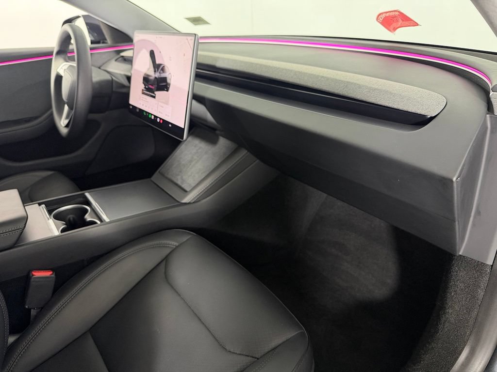 Used 2024 Tesla Model 3 Standard Range RWD image 31