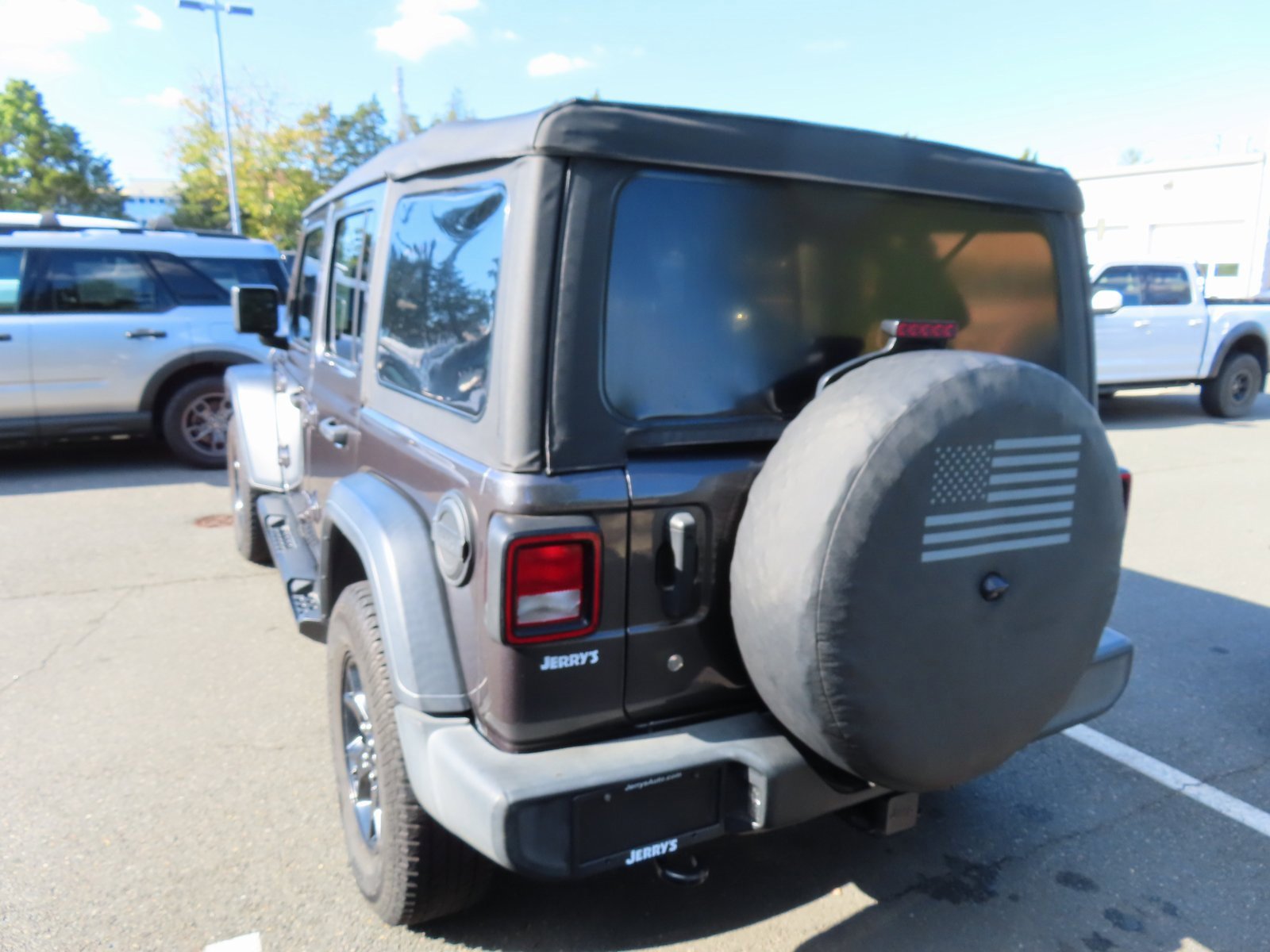 Used 2021 Jeep Wrangler Unlimited Sport image 9