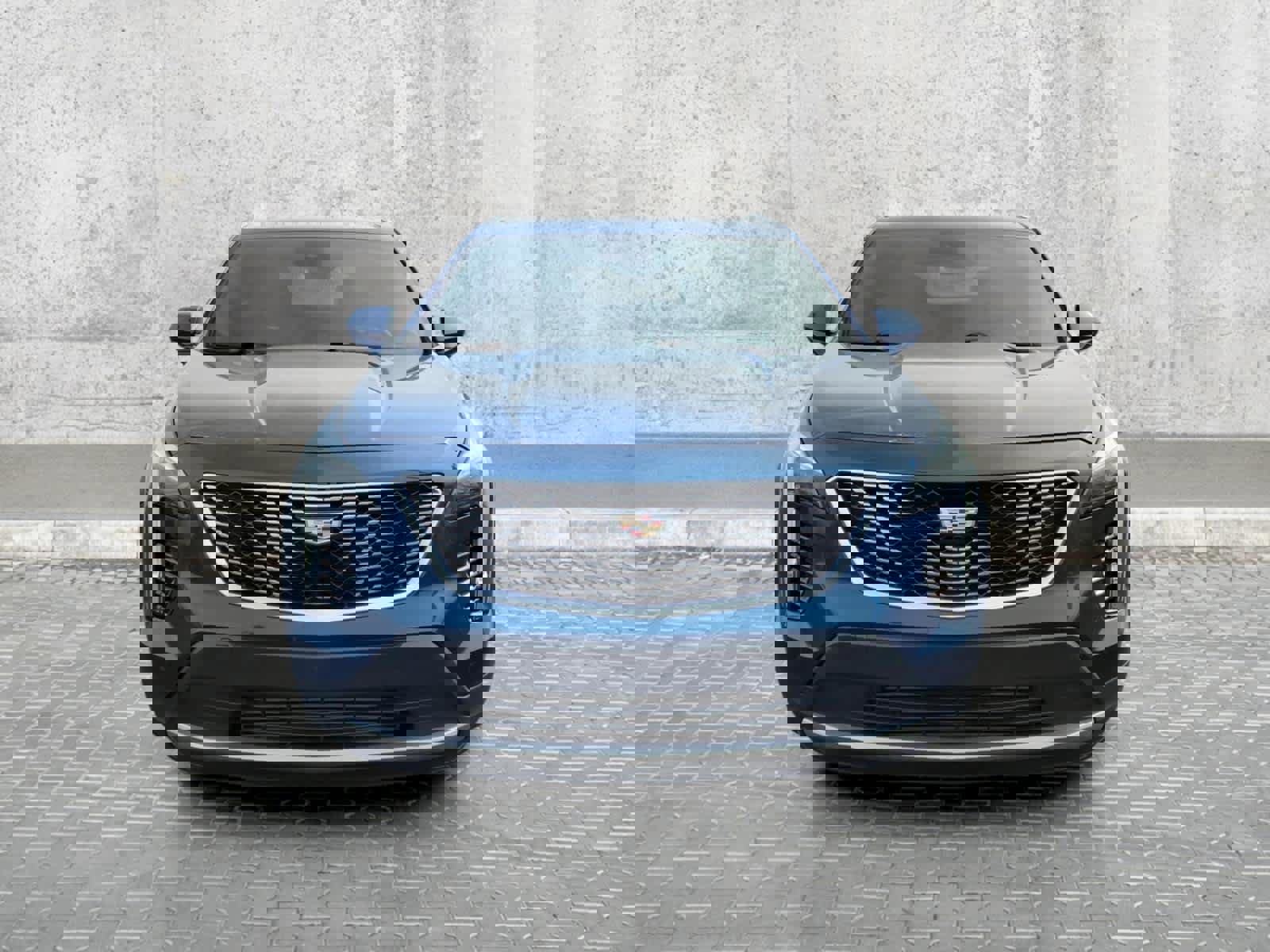 Used 2019 Cadillac XT4 Premium Luxury w/ Technology Package image 3