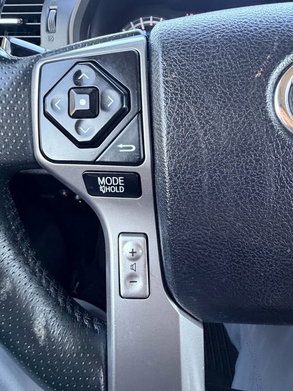 Used 2016 Toyota 4Runner SR5 image 35