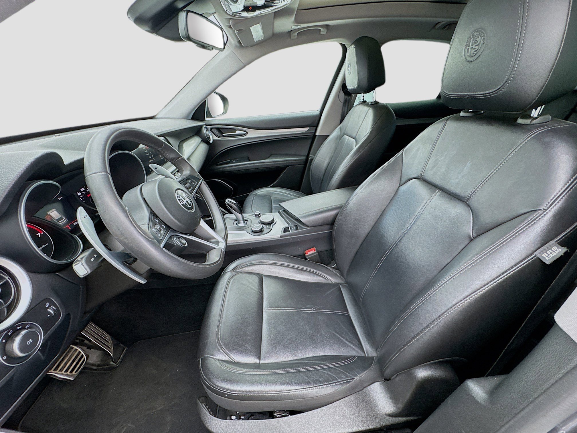 Used 2019 Alfa Romeo Stelvio Sport w/ Quick Order Package 22K Sport image 13