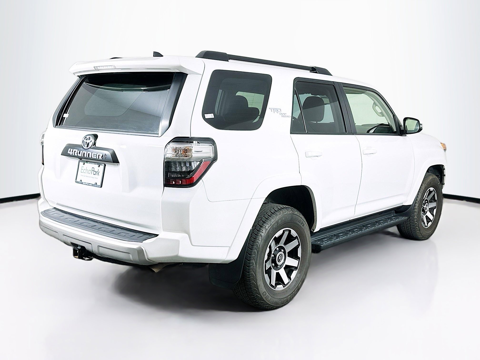Used 2024 Toyota 4Runner TRD Off-Road Premium image 9