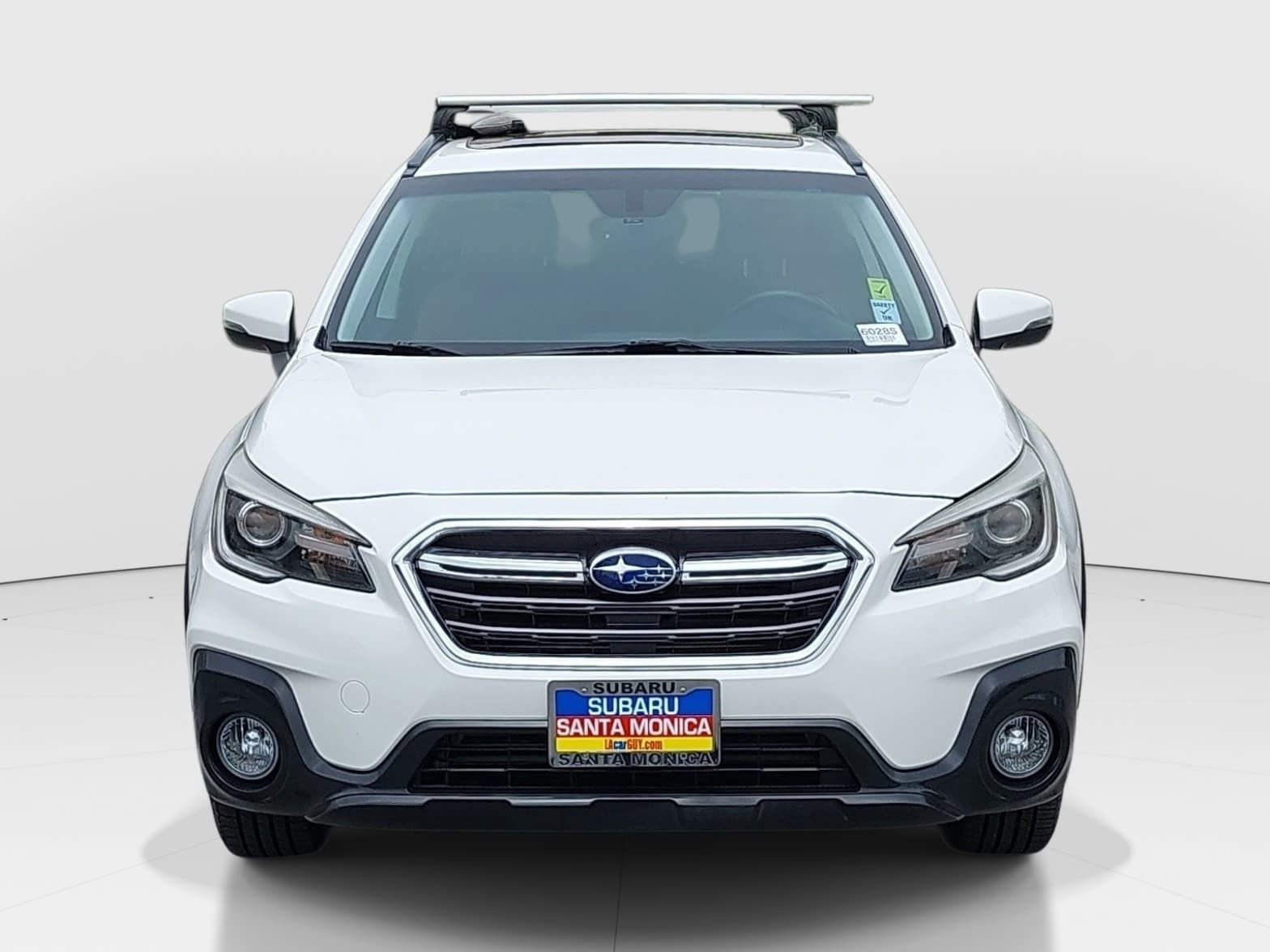 Used 2018 Subaru Outback 2.5i Touring image 2