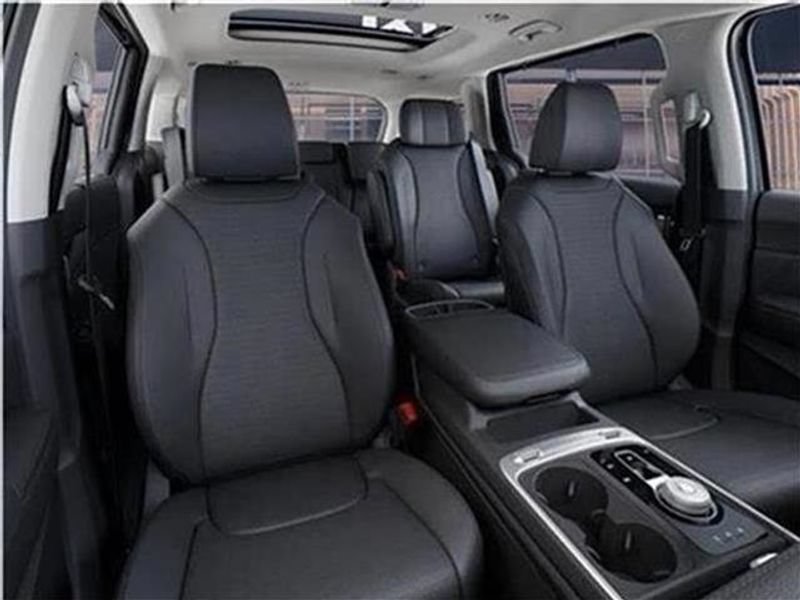 New 2026 Kia Carnival SX Prestige image 42