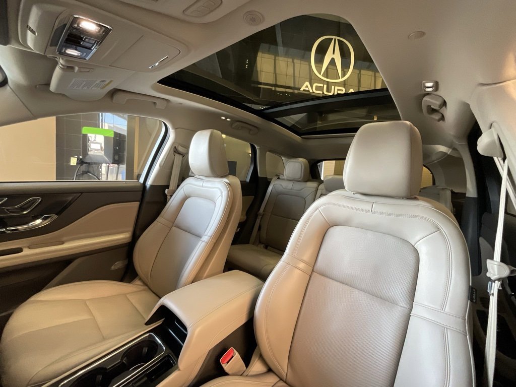 Used 2021 Lincoln Corsair Reserve w/ Sport Package image 11