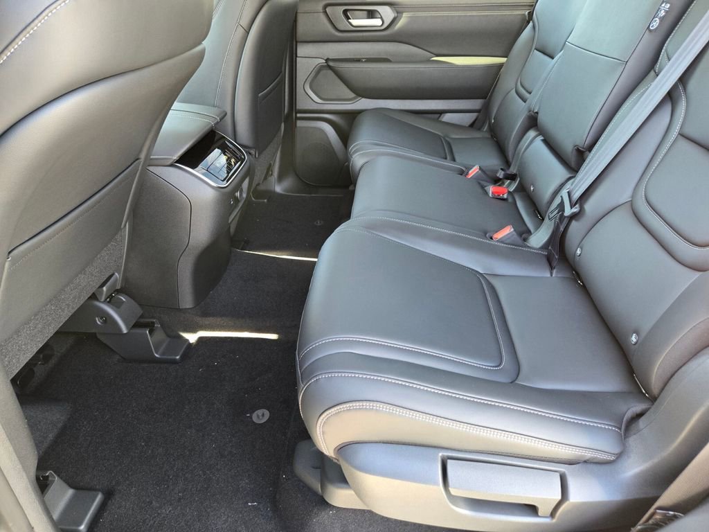 New 2026 Nissan Armada SV RWD image 7