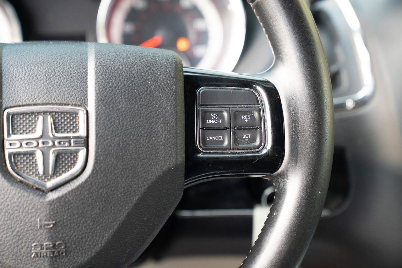 Used 2019 Dodge Grand Caravan SXT FWD image 35