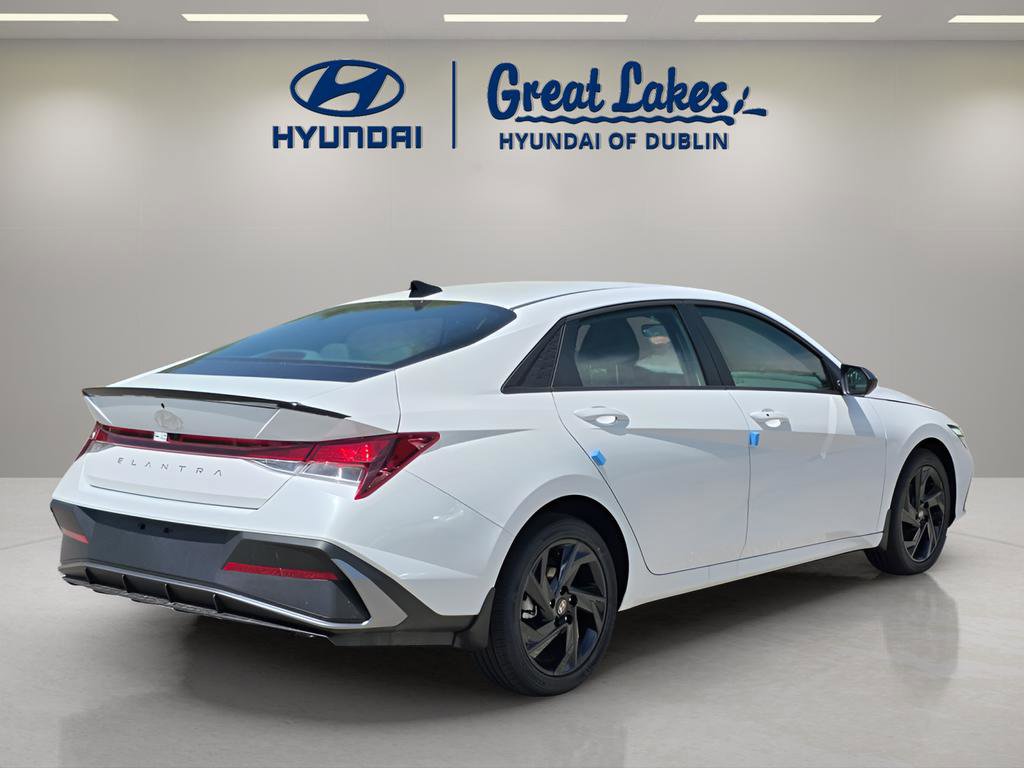 New 2026 Hyundai Elantra Sport FWD image 5