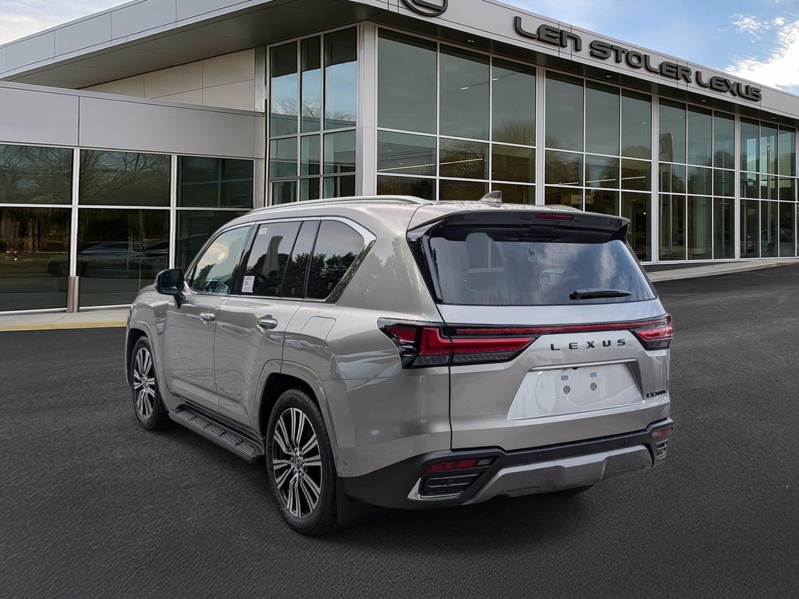 New 2026 Lexus LX 700h Luxury w/ Accessory Package (Z1) AWD/4WD image 3