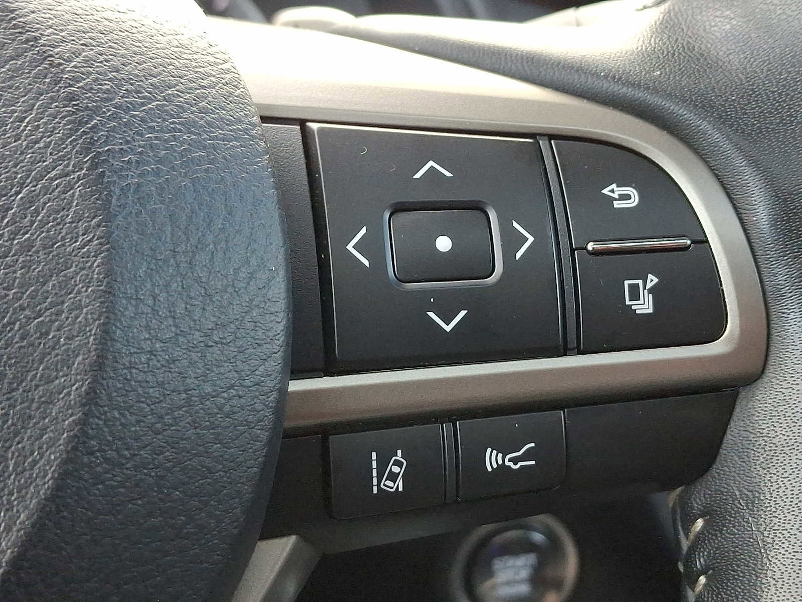 Used 2020 Lexus RX 350 AWD w/ Premium Package image 29