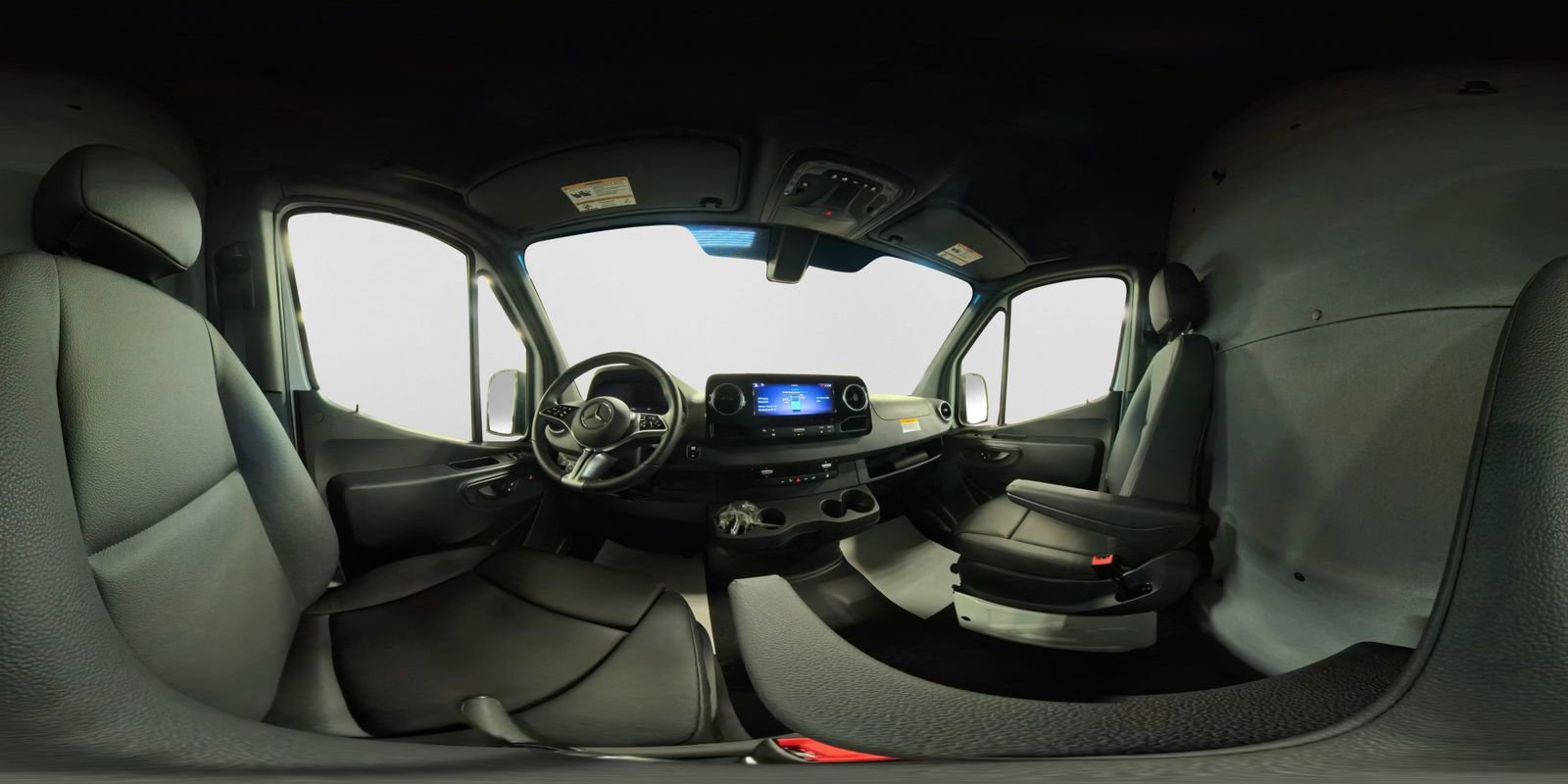 Used 2024 Mercedes-Benz eSprinter 170 Cargo image 47