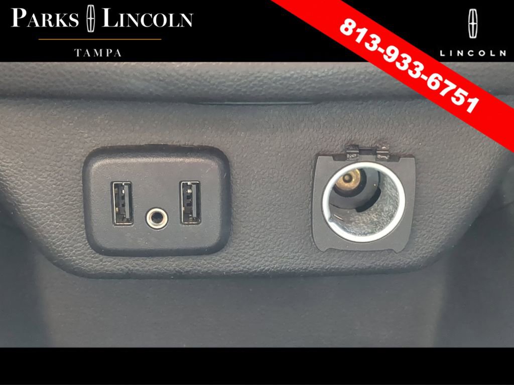 Used 2018 Chevrolet Traverse LT FWD image 24