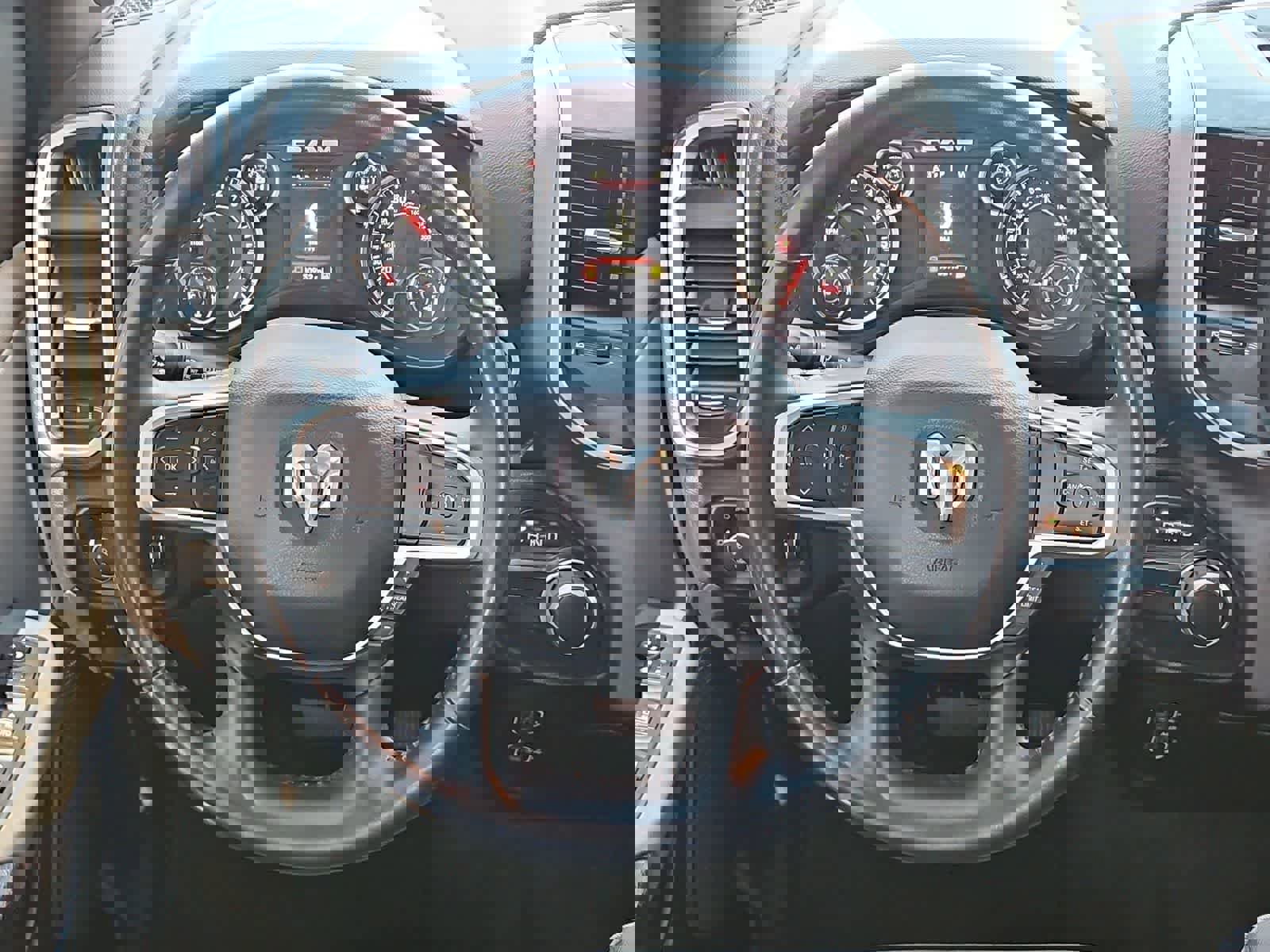 Used 2021 RAM 1500 Big Horn image 24